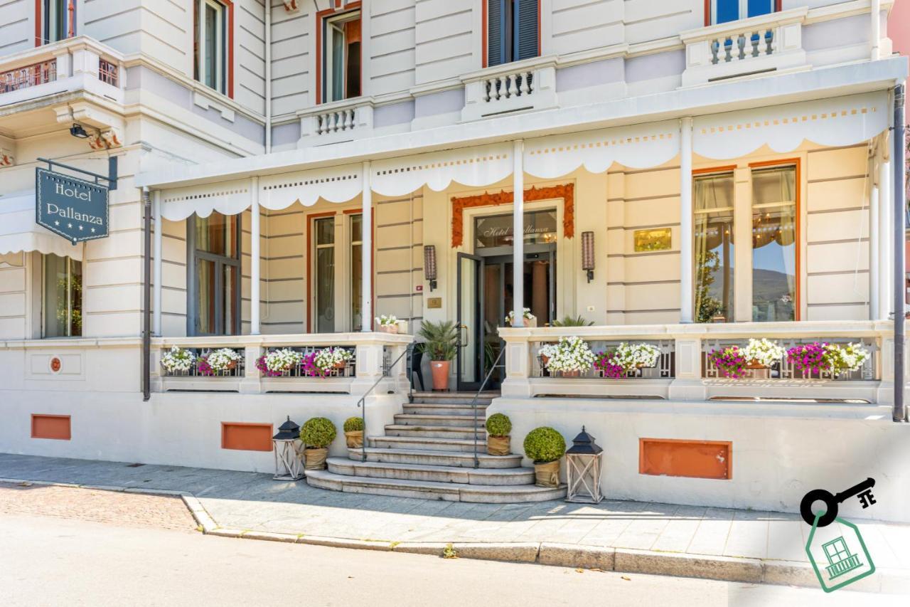 Hotel Rooms Lago Maggiore Verbania Exterior photo